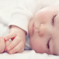 Get your newborn to sleep longer- how I got my baby to sleep through the night.