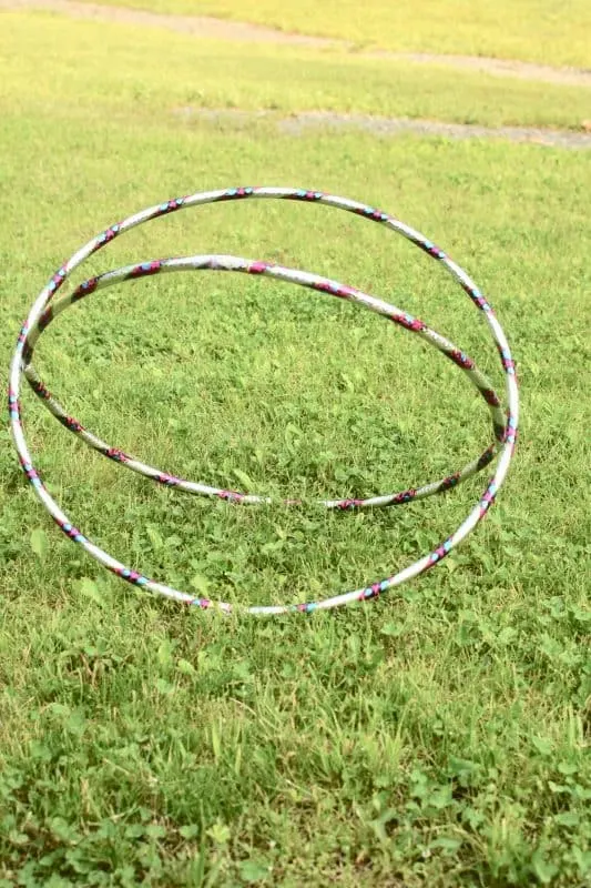 outdoor summer games- hula hoop crawl