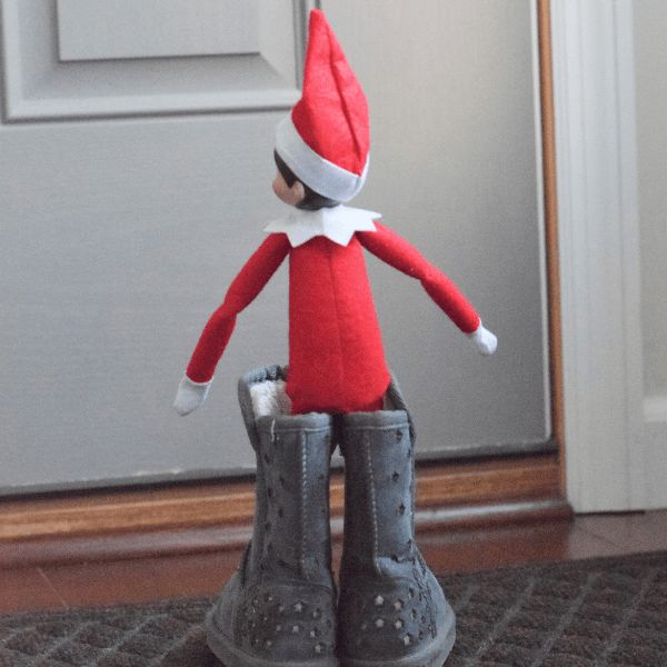 The only post on the Elf on the Shelf that you'll need: everything from welcome and goodbye letters, poses, names and more.